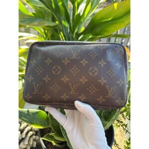 Vintage Louis Vuitton Monogram Trousse Toilette 23 Cosmetics Pouch Bag Authentic